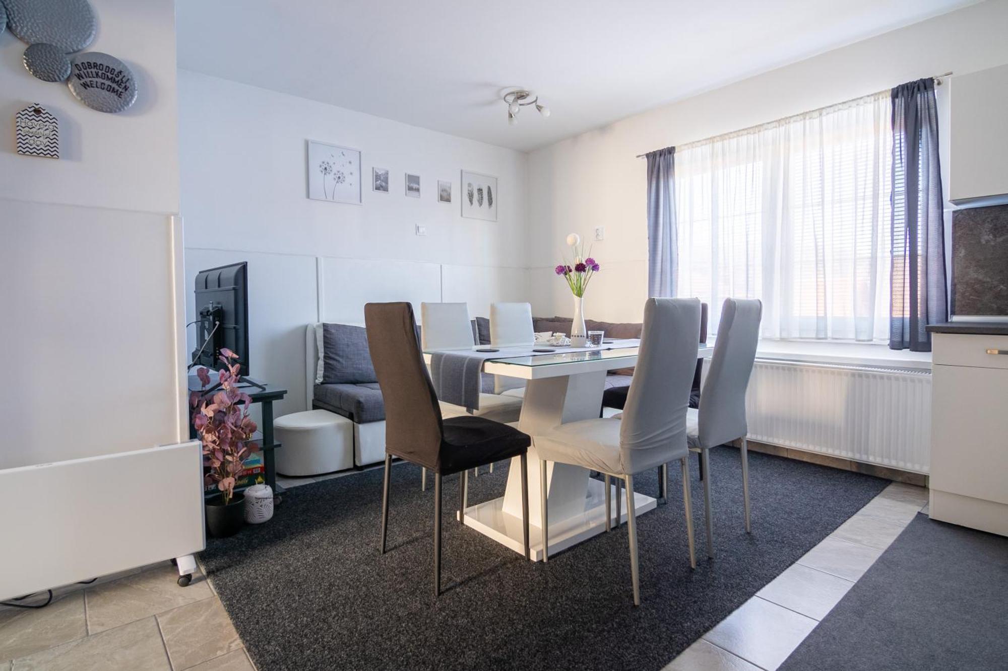 Apartma Ella Lovrenc na Pohorju Ngoại thất bức ảnh